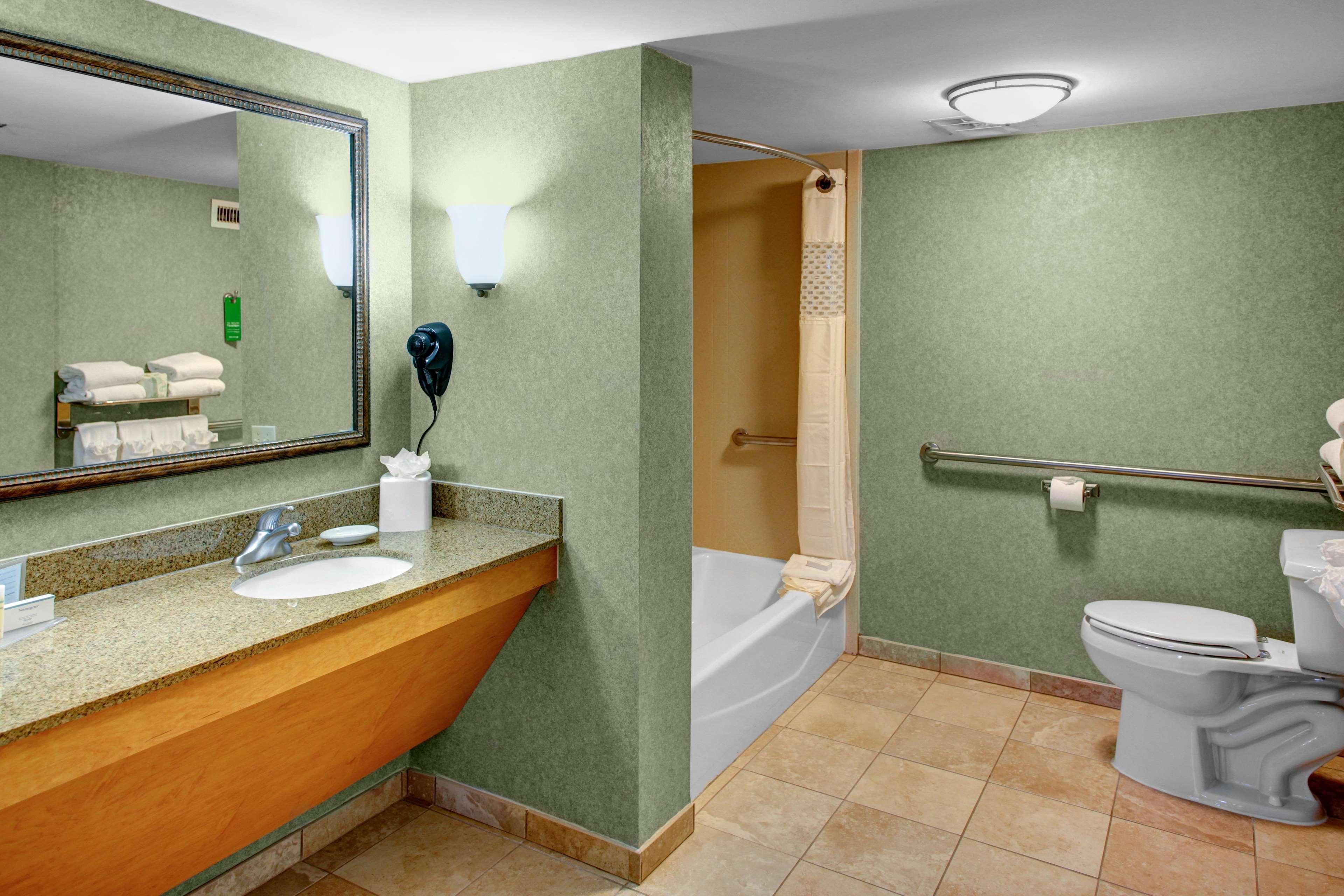 Hampton Inn & Suites Atlanta/Duluth/Gwinnett Exterior photo