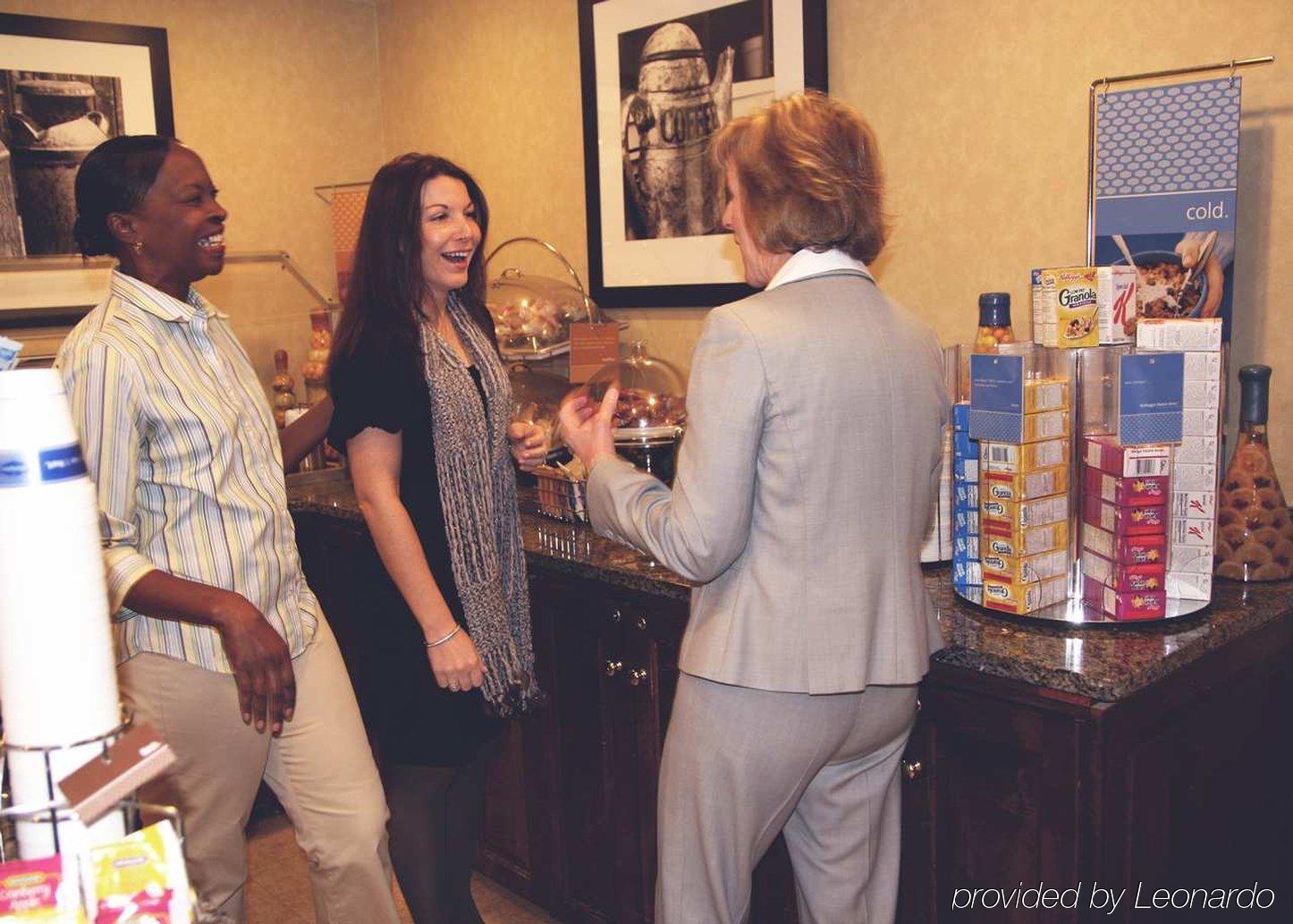 Hampton Inn & Suites Atlanta/Duluth/Gwinnett Restaurant photo